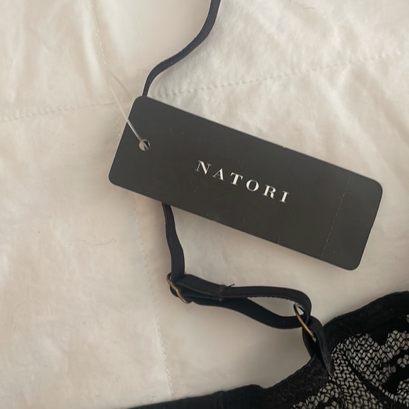 Natori | Women’s Feathers Underwire Contour Bra - Picture 5 of 5